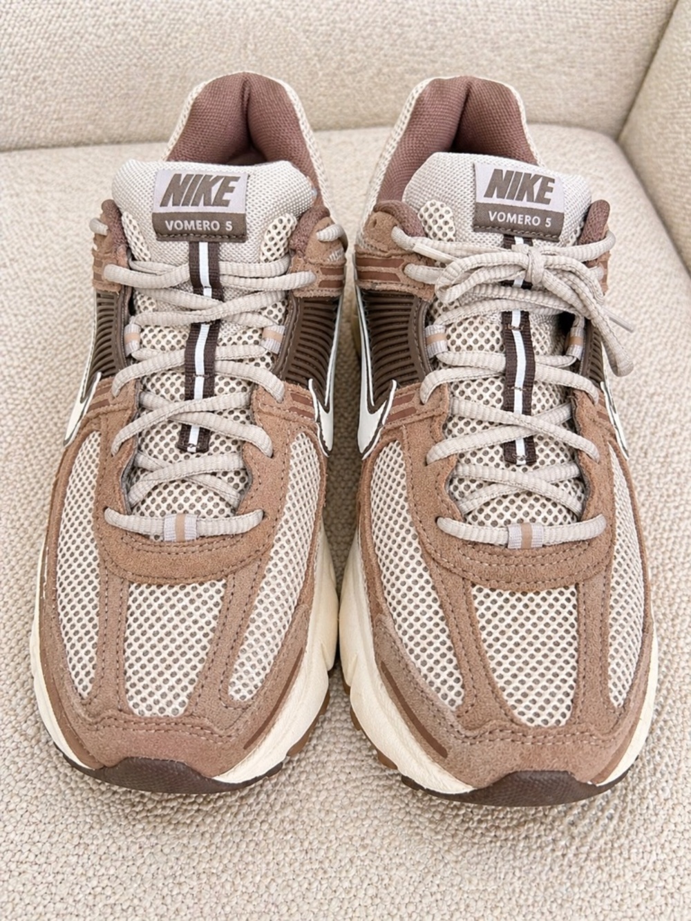 Nike Zoom Vomero 5 Mink Brown Sneakers Women’s 10 Men’s 9